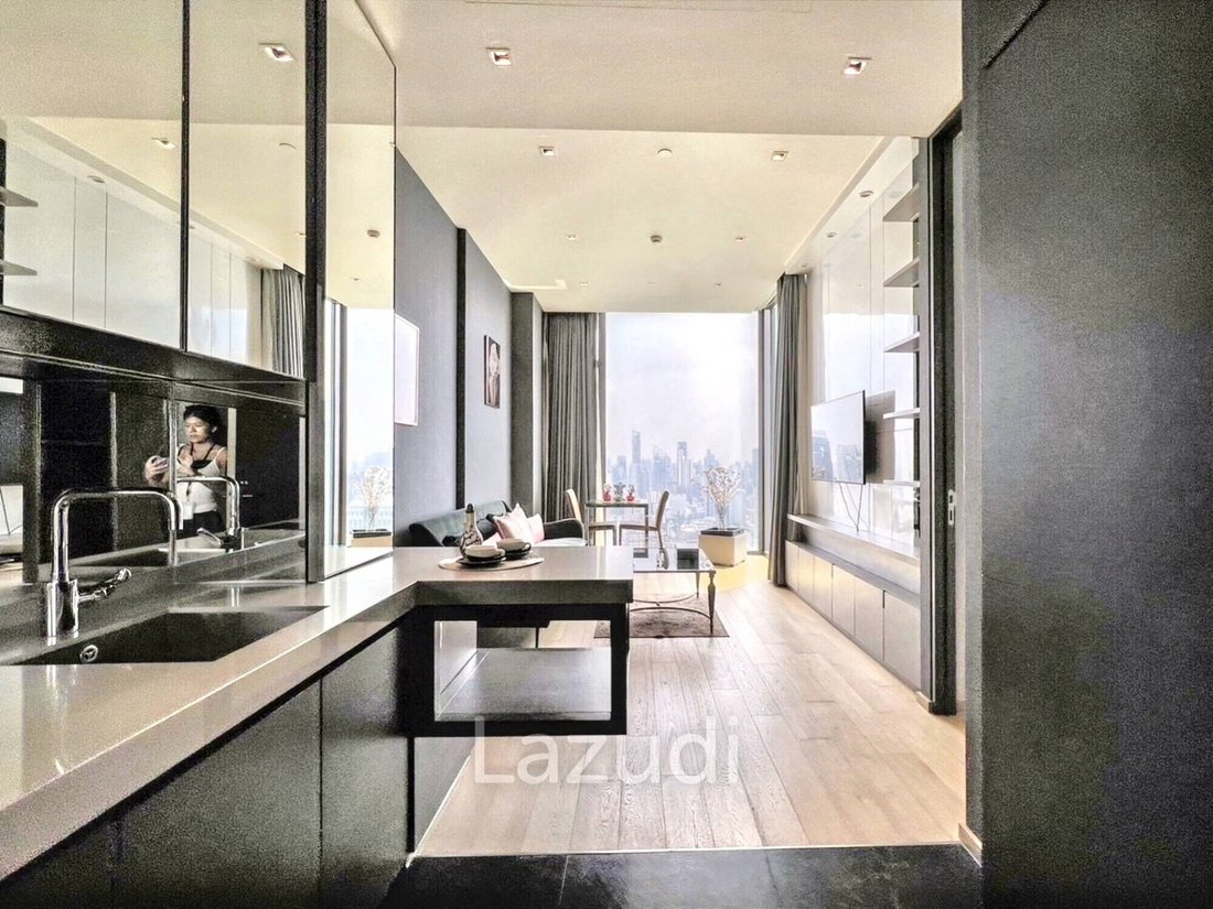 1 Bed 1 Bath 45 SQ.M The Address Chidlom