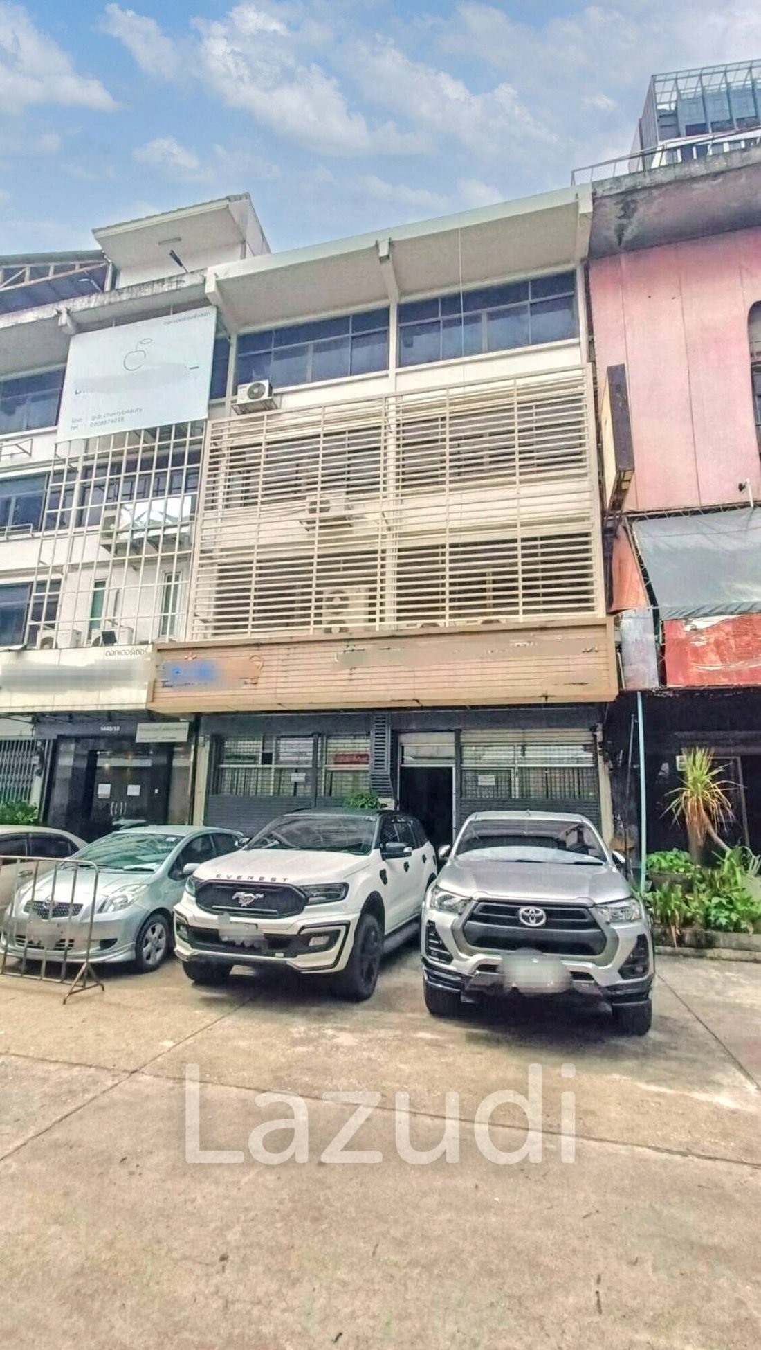House in Chan Kasem, Bangkok, Thailand 1 - 16654079