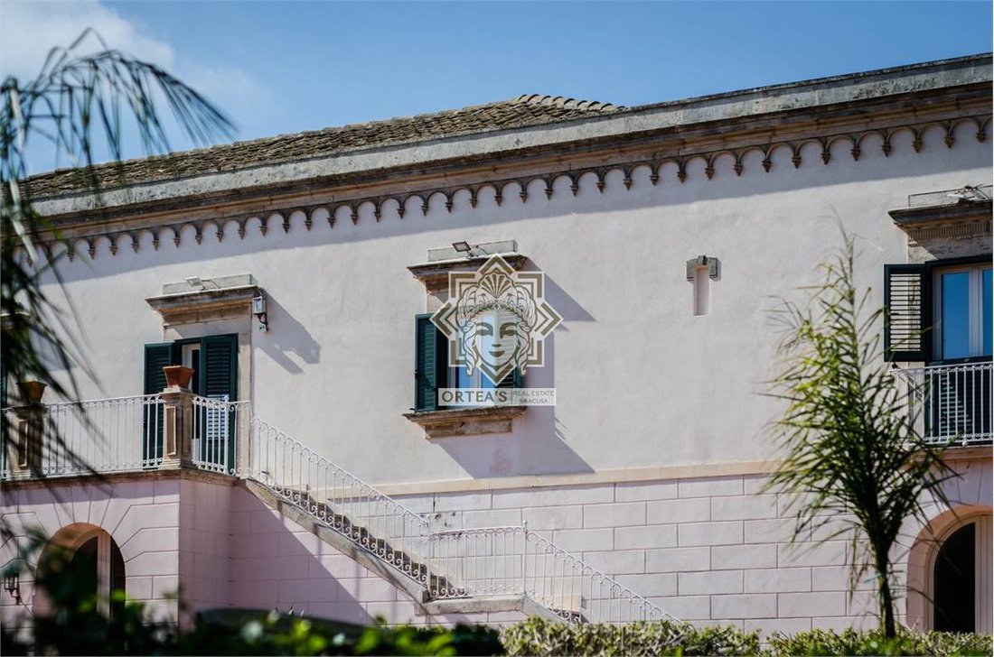 Villa in Ortigia, Sicily, Italy 1 - 16651248