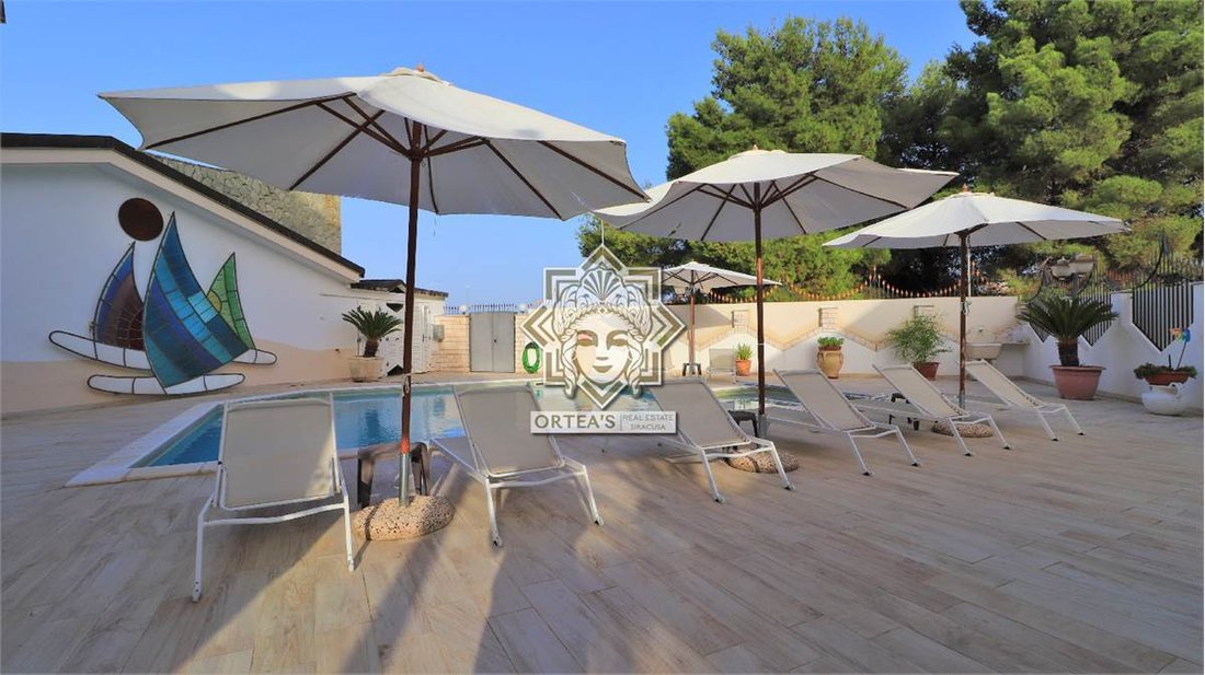 Villa in Floridia, Sicily, Italy 2 - 16650984