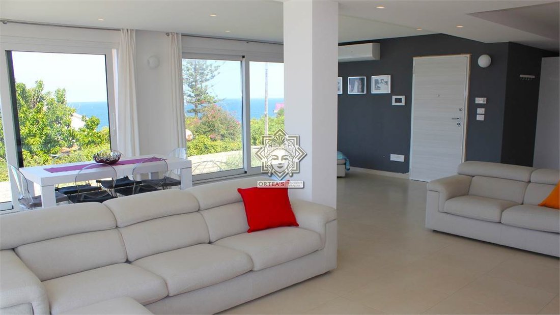 Villa in Palm Island, Sicily, Italy 3 - 16651541