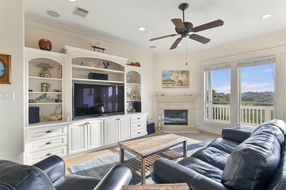 House in Galveston, Texas, United States 5 - 16652326