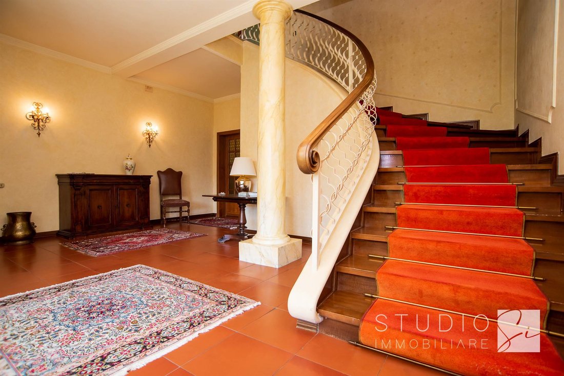 Villa in San Giuliano Terme, Tuscany, Italy 1 - 16651910
