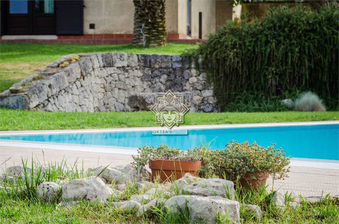Country House in Center, Noto, Sicily 1 - 16651400