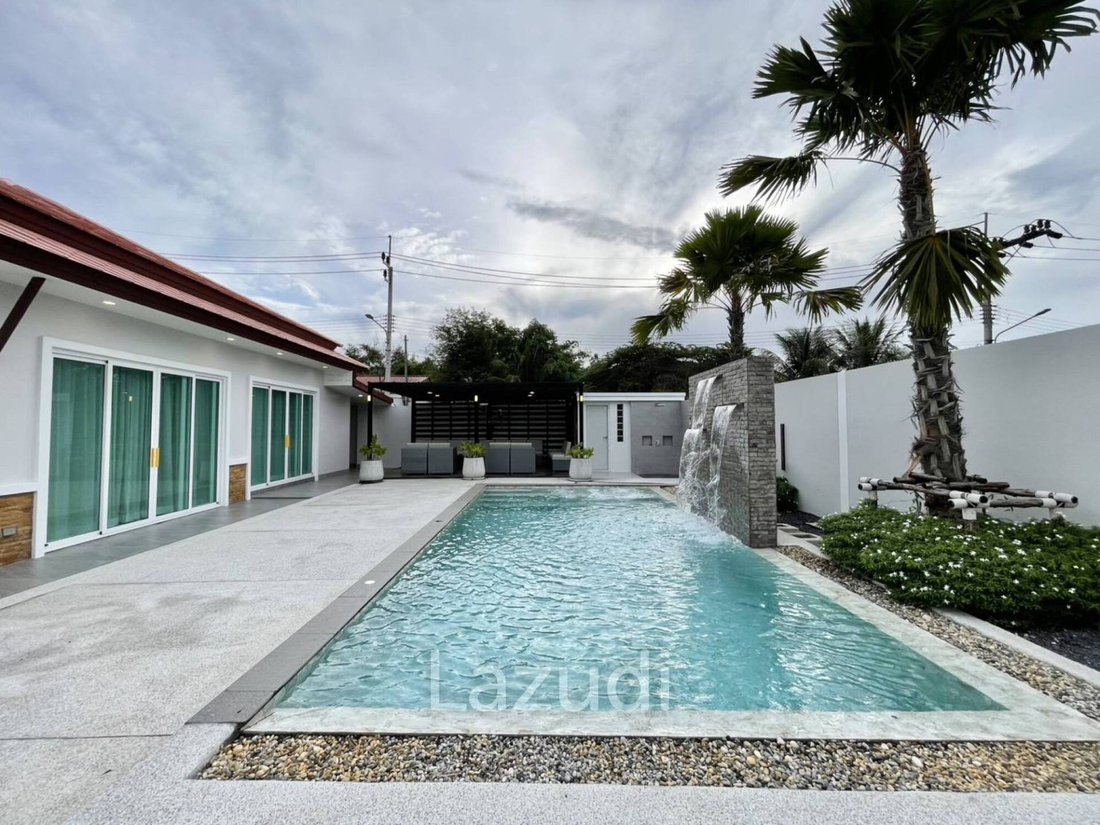 Villa in Si Sunthon, Phuket, Thailand 1 - 16652559