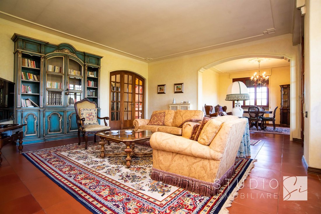 Villa in San Giuliano Terme, Tuscany, Italy 2 - 16651910