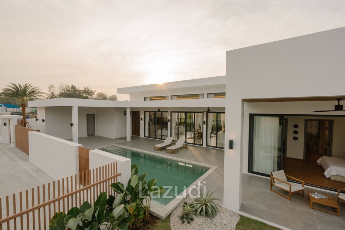 Villa in Hin Lek Fai, Prachuap Khiri Khan, Thailand 4 - 13456608