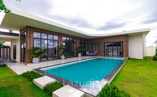 Villa in Thap Tai, Tanintharyi Region, Thailand 1