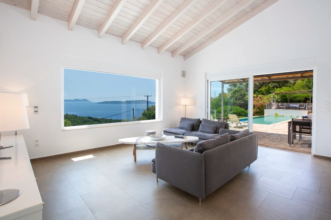 Villa in Eugirou, Apollonioi, Greece 5 - 16649672