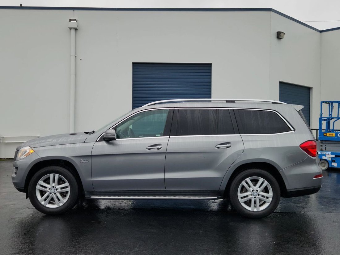 Suv in Kent, WA, United States 2 - 16650043