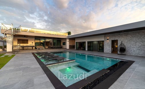 Villa a Pattaya, Provincia di Chonburi, Thailandia 1