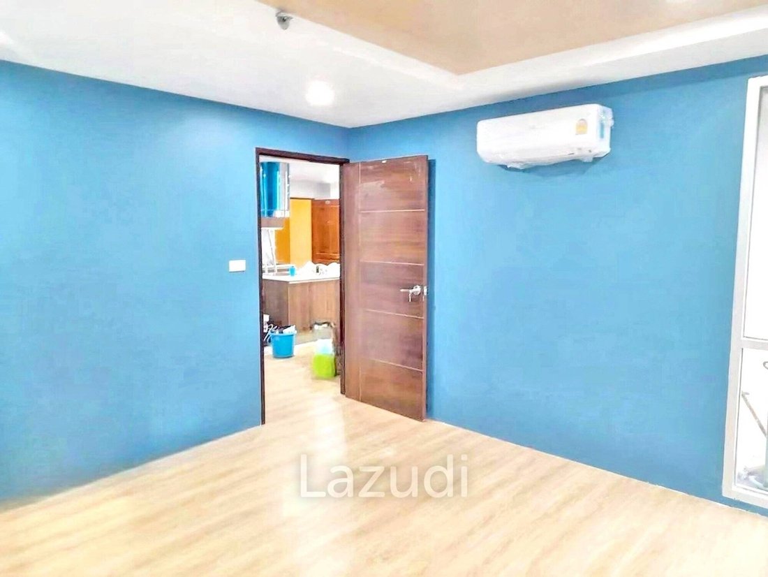 Apartment in Chong Nonsi, Krung Thep Maha Nakhon, Thailand 5 - 16653844