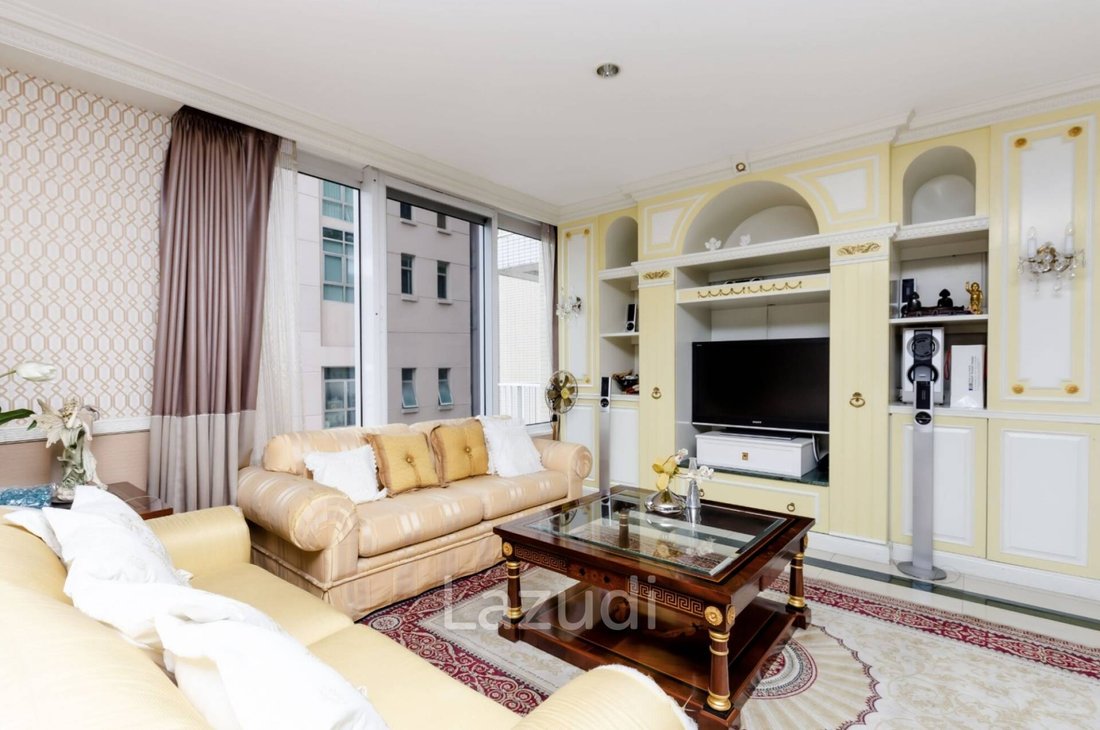 Apartment in Bangkok, Krung Thep Maha Nakhon, Thailand 1 - 16650552