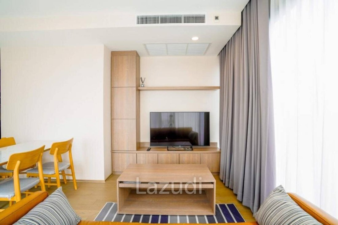 Apartment in Si Phraya, Bangkok, Thailand 3 - 16654396
