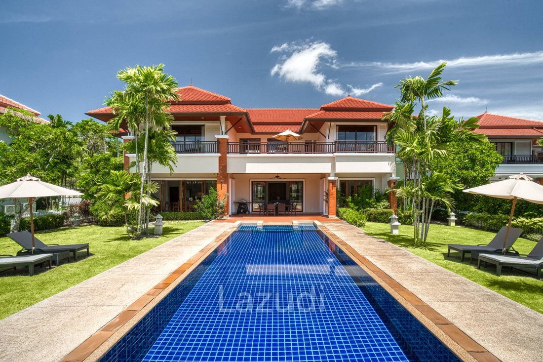 Villa in Choeng Thale, Phuket, Thailand 1 - 16653466