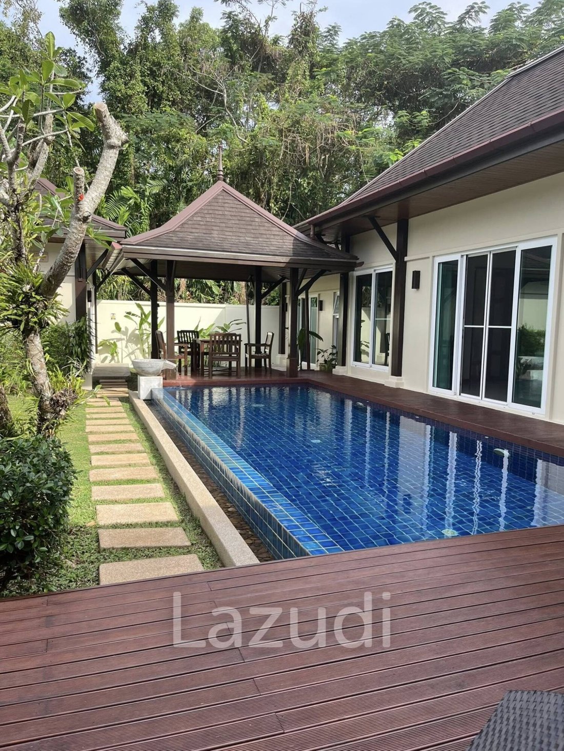 Villa in Choeng Thale, Phuket, Thailand 1 - 16653375