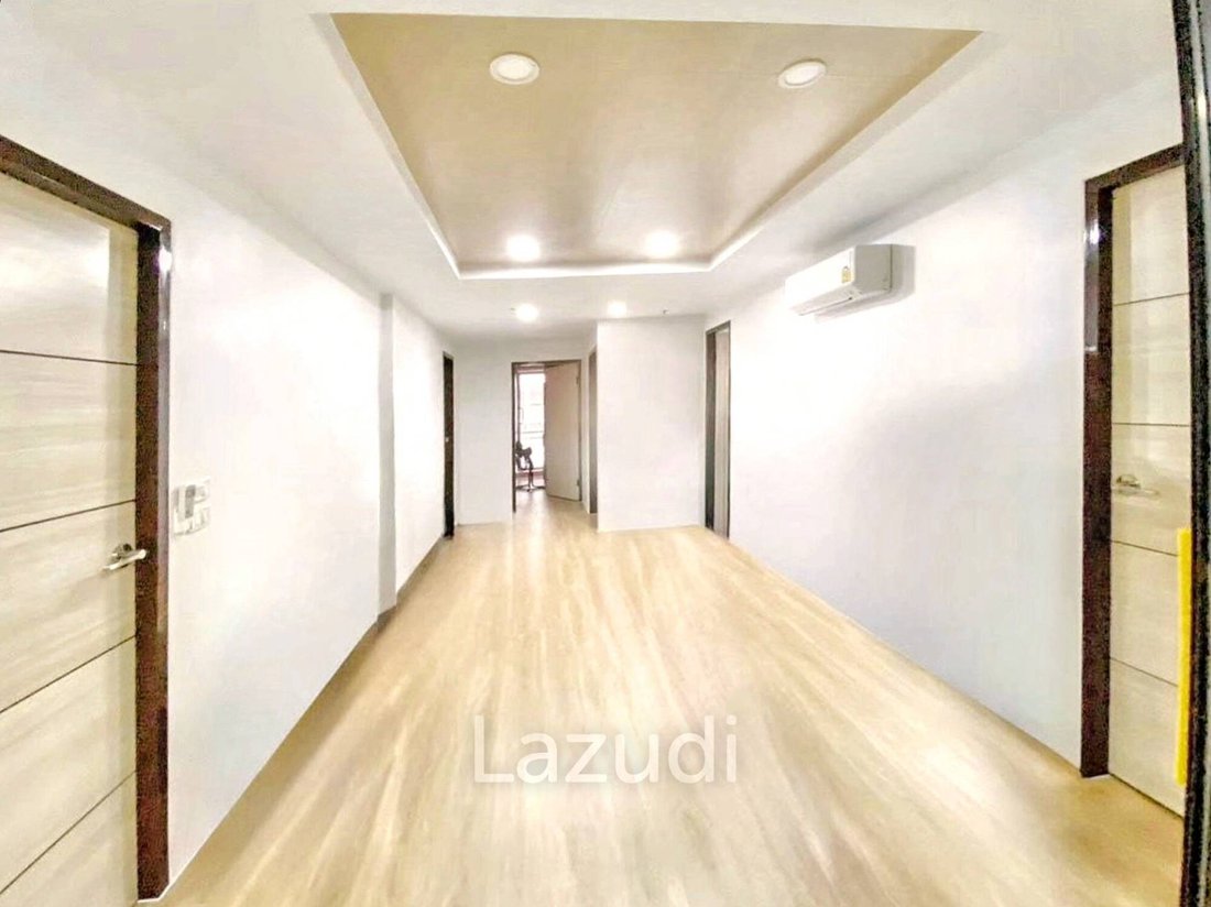 Apartment in Chong Nonsi, Krung Thep Maha Nakhon, Thailand 2 - 16653844