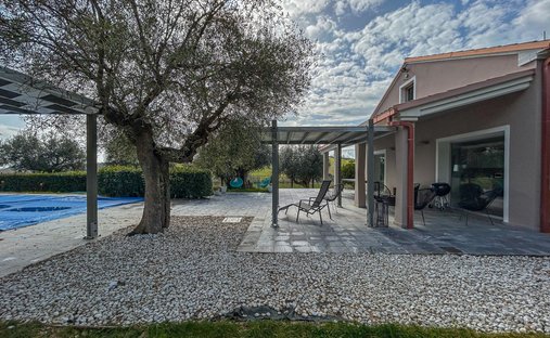 Castle for Sale in Cingoli, Marche, Italy