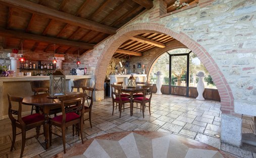 Castle for Sale in Serre di Rapolano, Tuscany, Italy