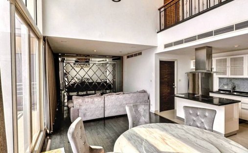 Apartment in Bang Lamphu Lang, Krung Thep Maha Nakhon, Thailand 1