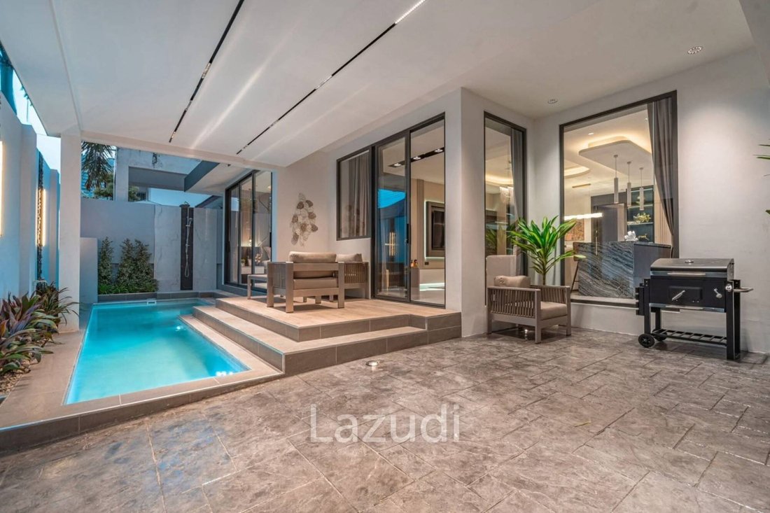 Villa a Pattaya, Provincia di Chonburi, Thailandia 1 - 16653535