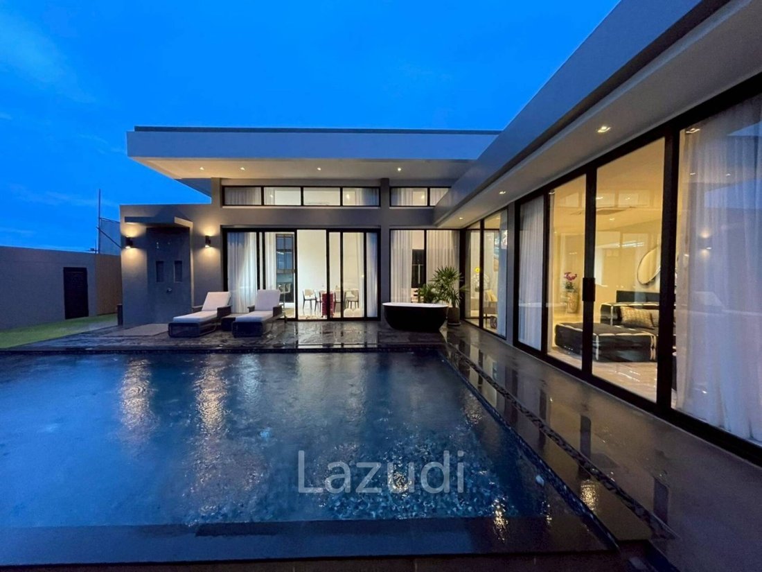 Villa in Pattaya City, Chon Buri, Thailand 1 - 16650145