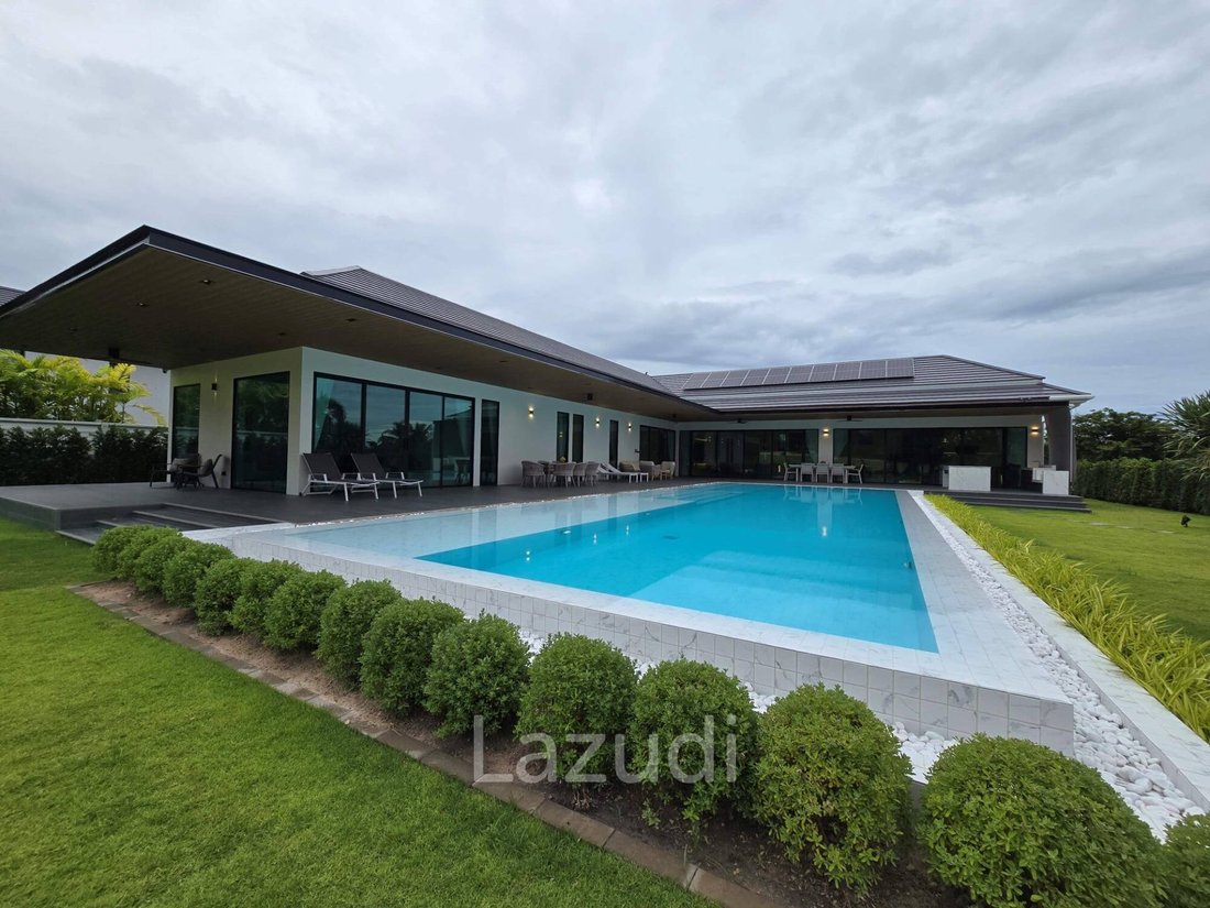 Villa in Cha-am, Phetchaburi, Thailand 1 - 16650264