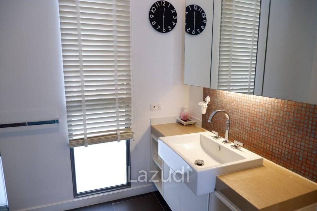 Apartment in Pattaya City, Chon Buri, Thailand 3 - 16654435