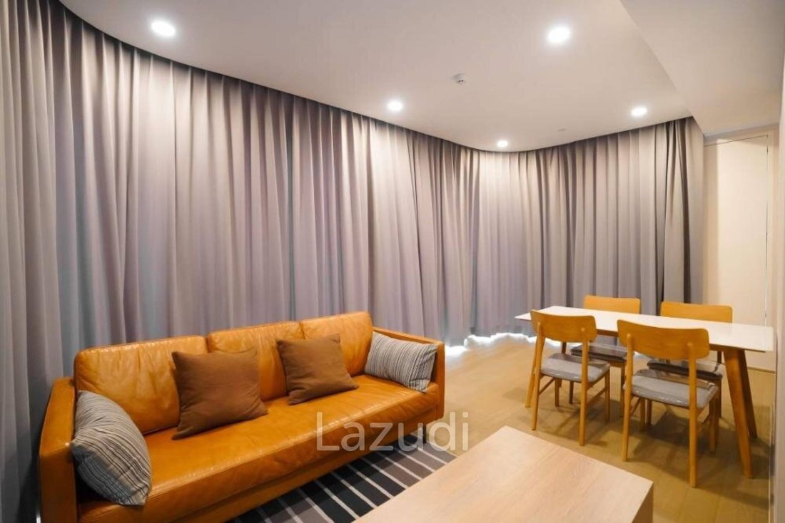 Apartment in Si Phraya, Bangkok, Thailand 2 - 16654396