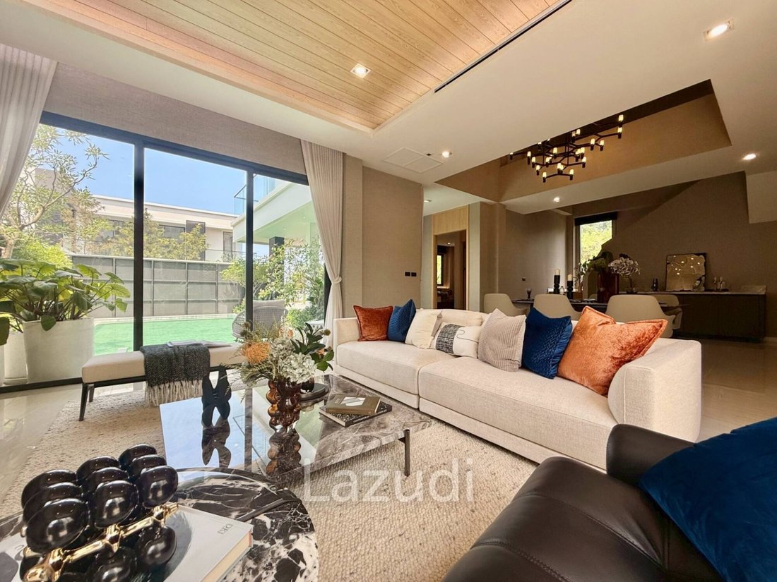 Villa in Pattaya City, Chon Buri, Thailand 1 - 16650525