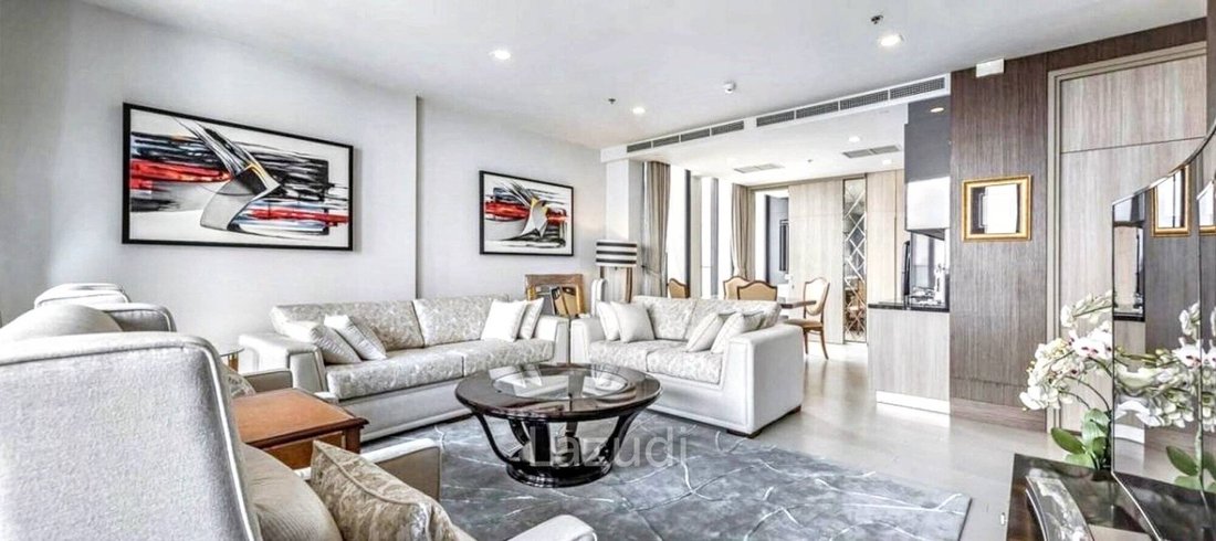 2 Bedrooms 3 Bathrooms 140 SQ.M Noble Ploenchit