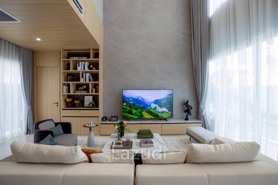 Villa in Pattaya City, Chon Buri, Thailand 1 - 16650524