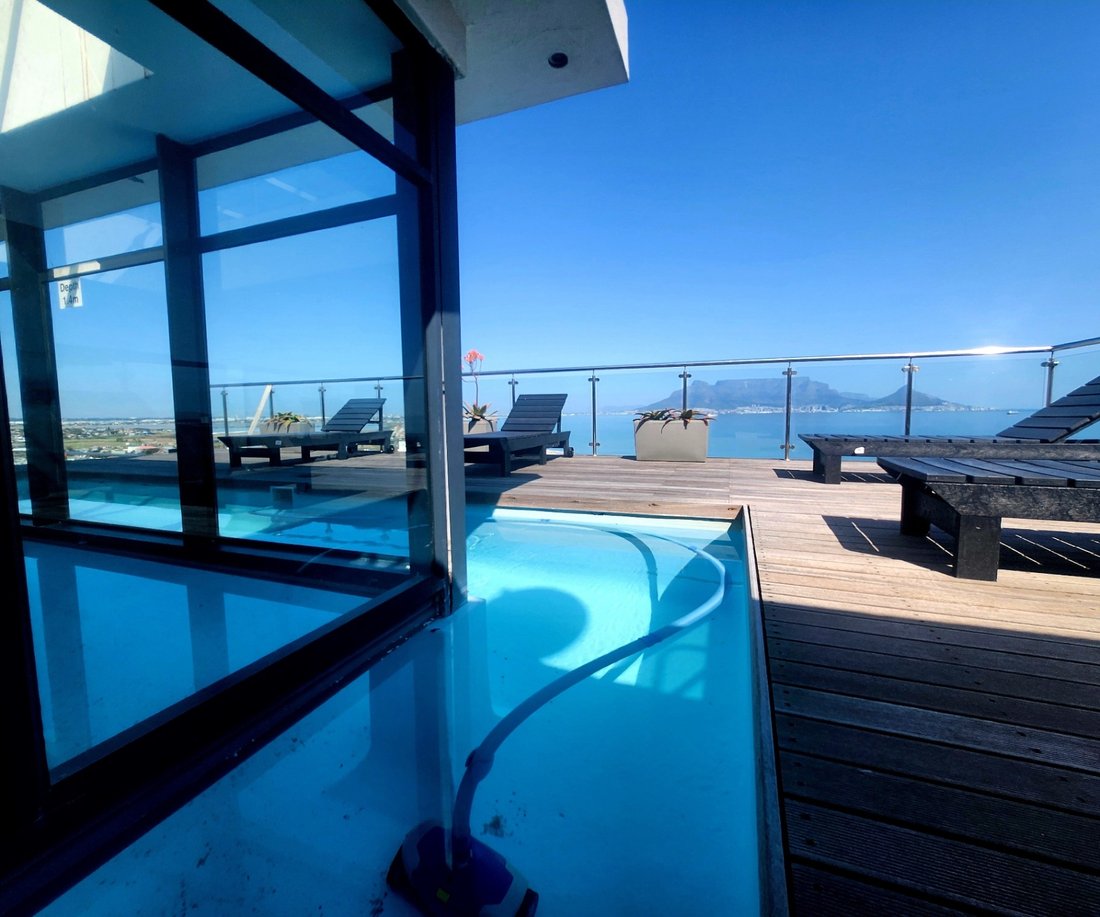 Apartment in Table View, Cape Town, South Africa 3 - 16649493