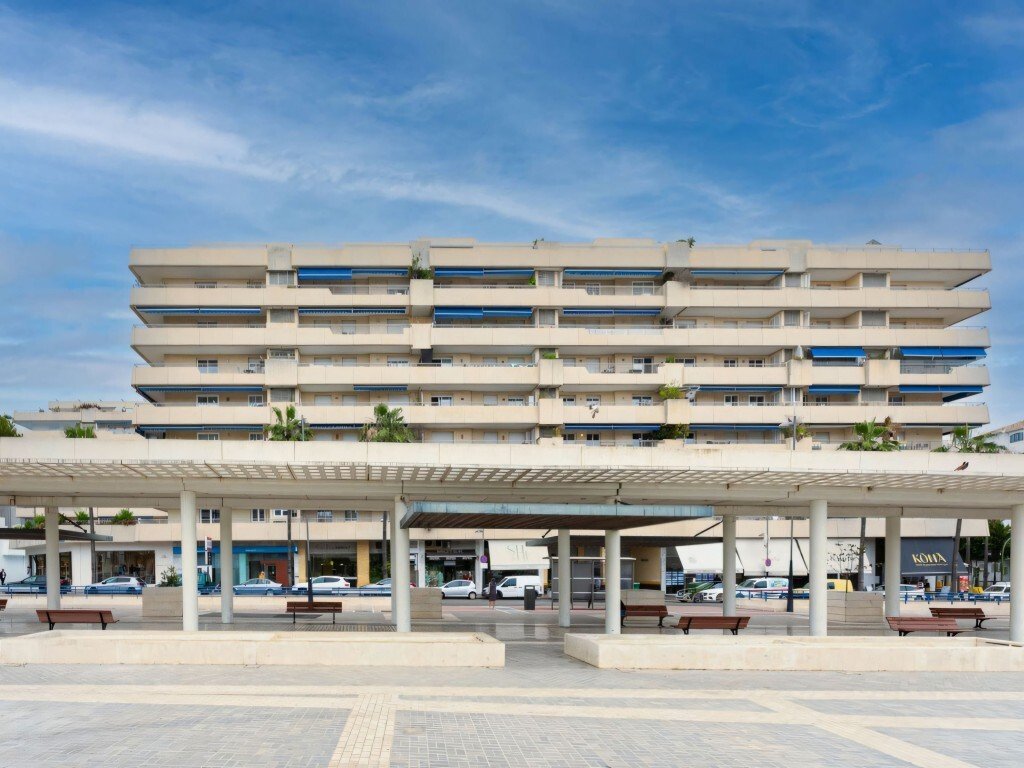Apartamento en Playa Puerto Banús, Marbella, España 1 - 16651979