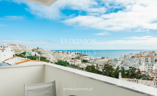 Apartment in Praia dos Pescadores, Olhos de Agua, Portugal 1