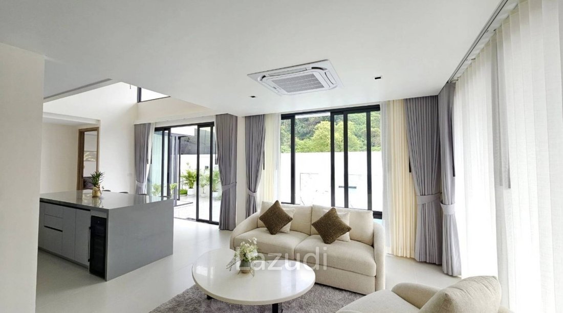 Villa in Karon, Phuket, Thailand 4 - 14727509