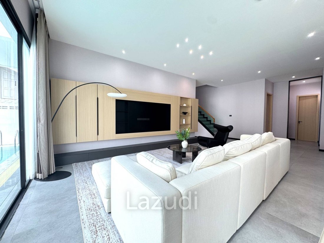 Villa in Pattaya City, Chon Buri, Thailand 3 - 16650553