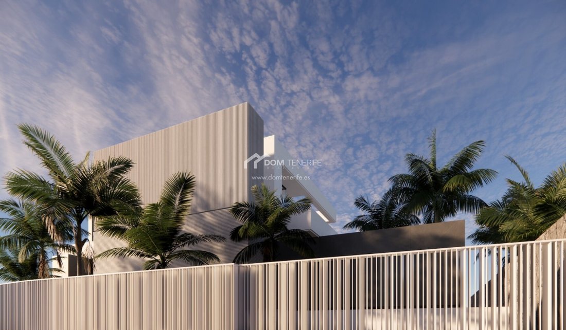 Villa in Costa Adeje, Adeje, Canary Islands 3 - 16649332