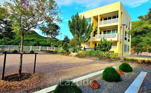 Villa in Ao Noi, Prachuap Khiri Khan, Thailand 1