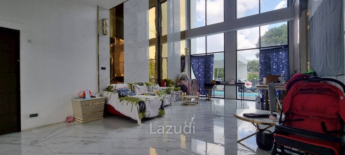 Villa in Pattaya City, Chon Buri, Thailand 4 - 16653486