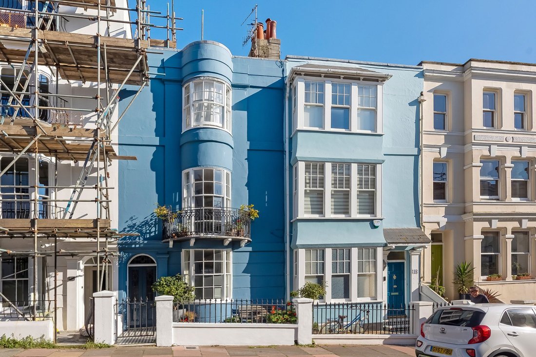 House in Hove, England 3 - 16651952