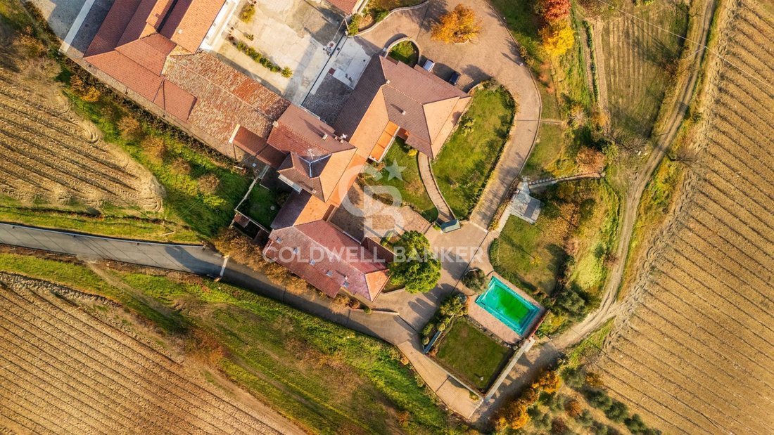 Villa in Grazzano Badoglio, Piedmont, Italy 3 - 16652881