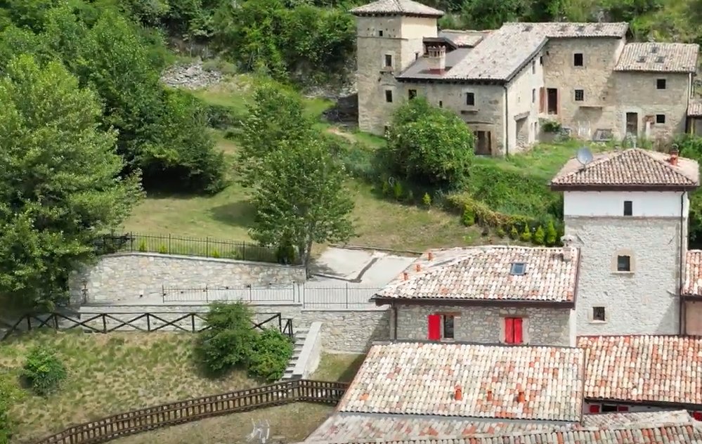Country House in Pavullo Nel Frignano, Emilia-Romagna, Italy 1 - 16651220