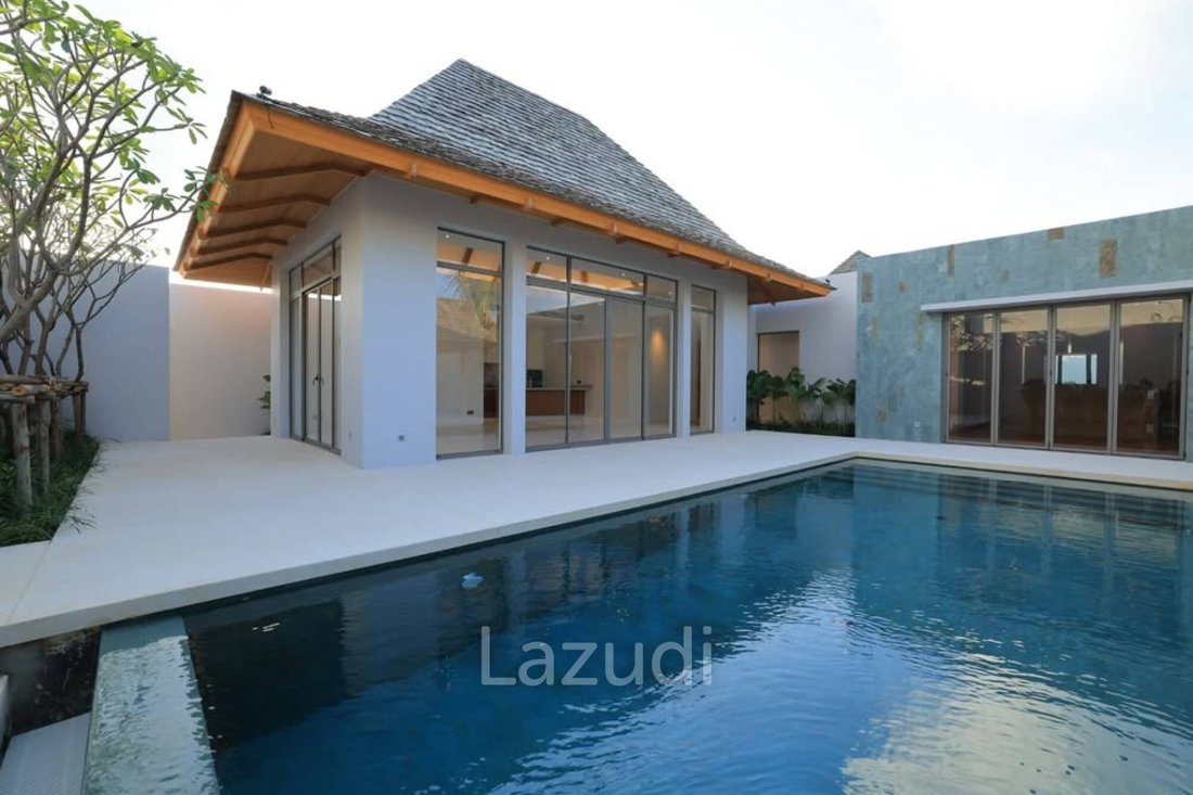 Villa in Thep Krasatti, Phuket, Thailand 1 - 16652128