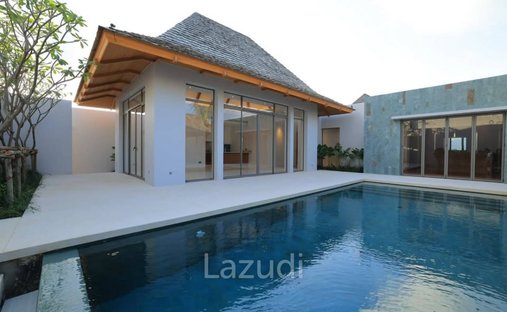 Villa in Thep Krasatti, Phuket, Thailand 1