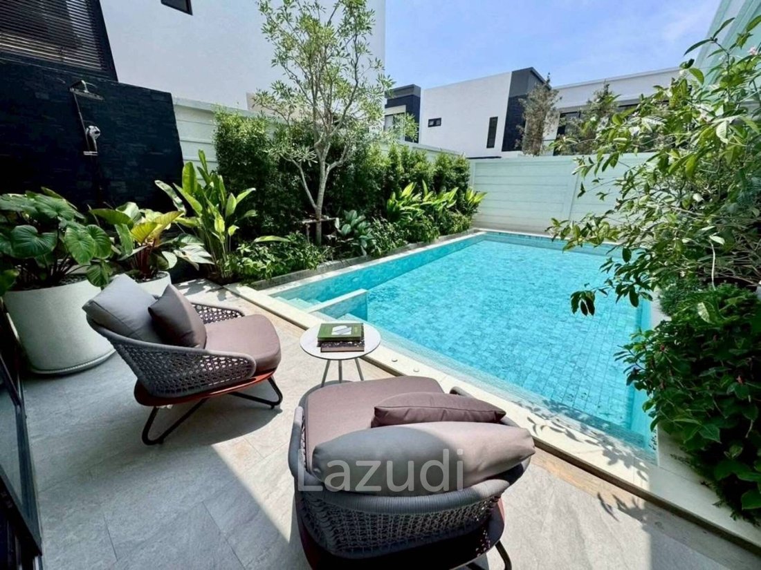 Villa in Pattaya City, Chon Buri, Thailand 1 - 16650528
