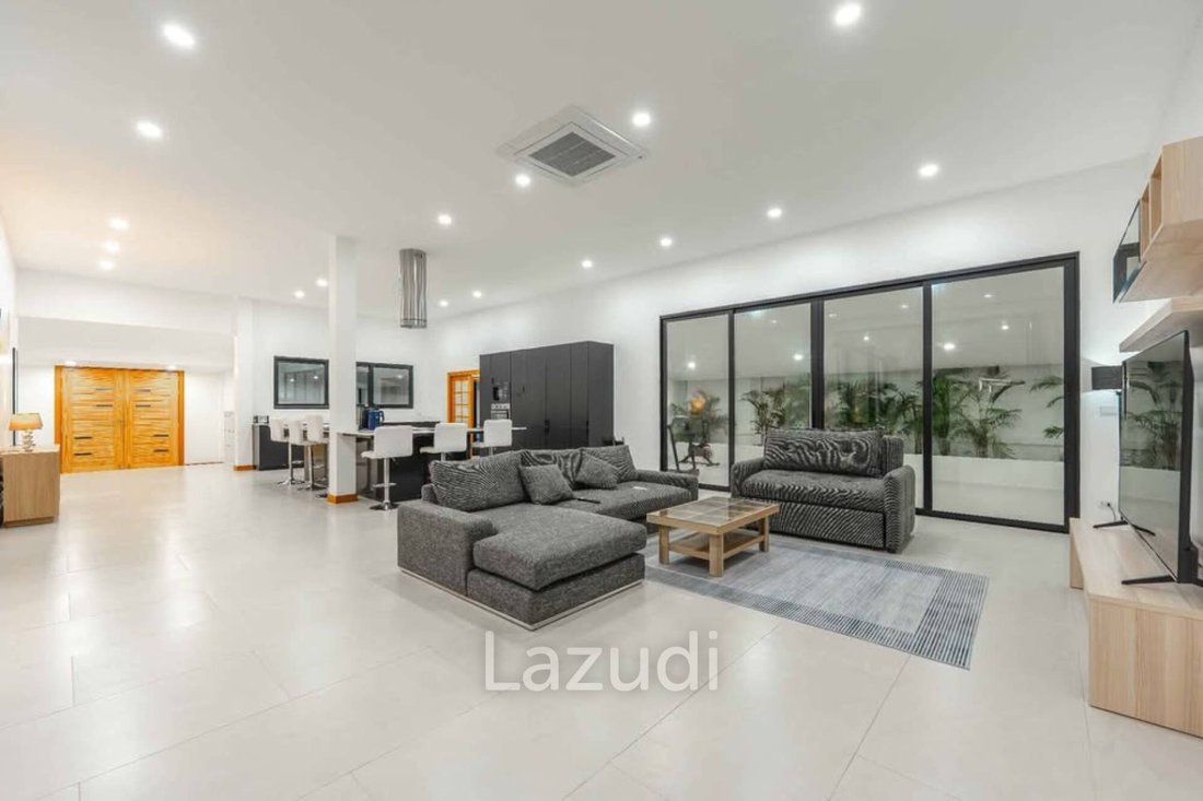 Villa in Rawai, Phuket, Thailand 2 - 16651434