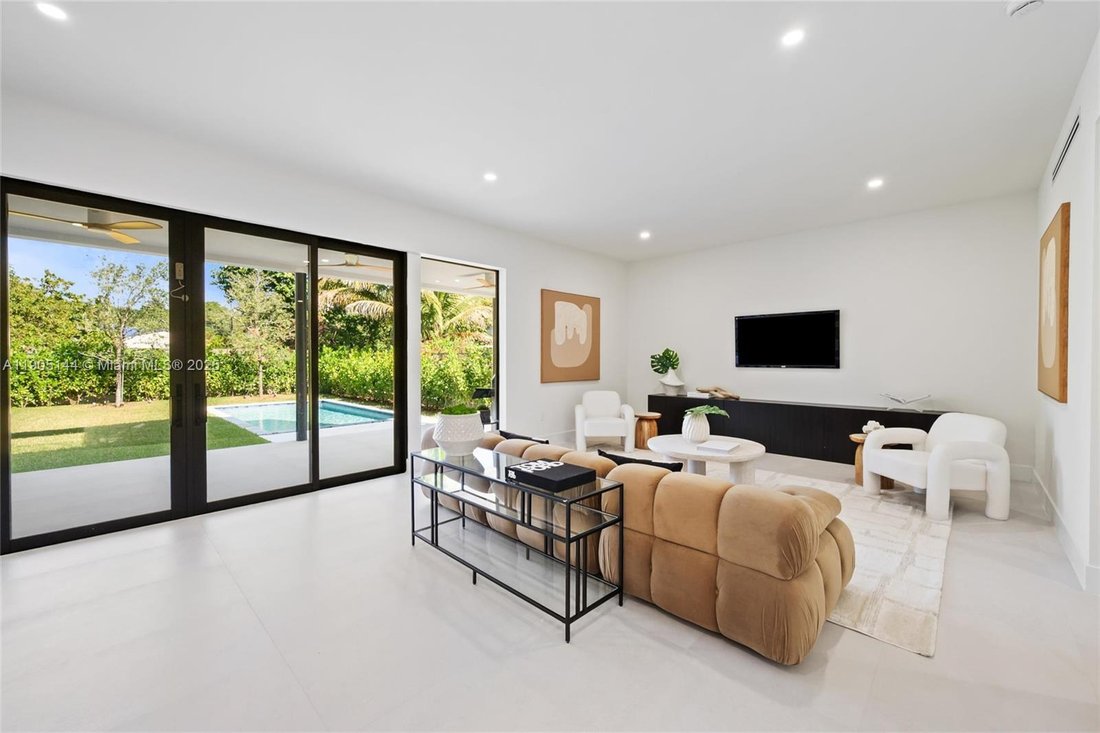 House in Miami, Florida, United States 3 - 16652782