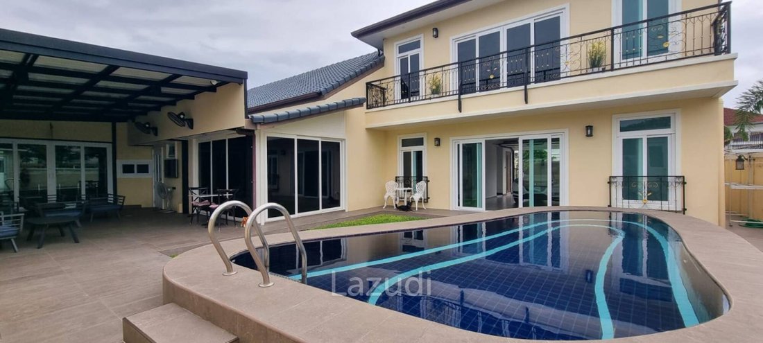 Villa in Pattaya City, Chon Buri, Thailand 1 - 16651967