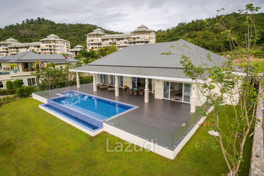 Villa in Hin Lek Fai, Prachuap Khiri Khan, Thailand 1 - 16650401